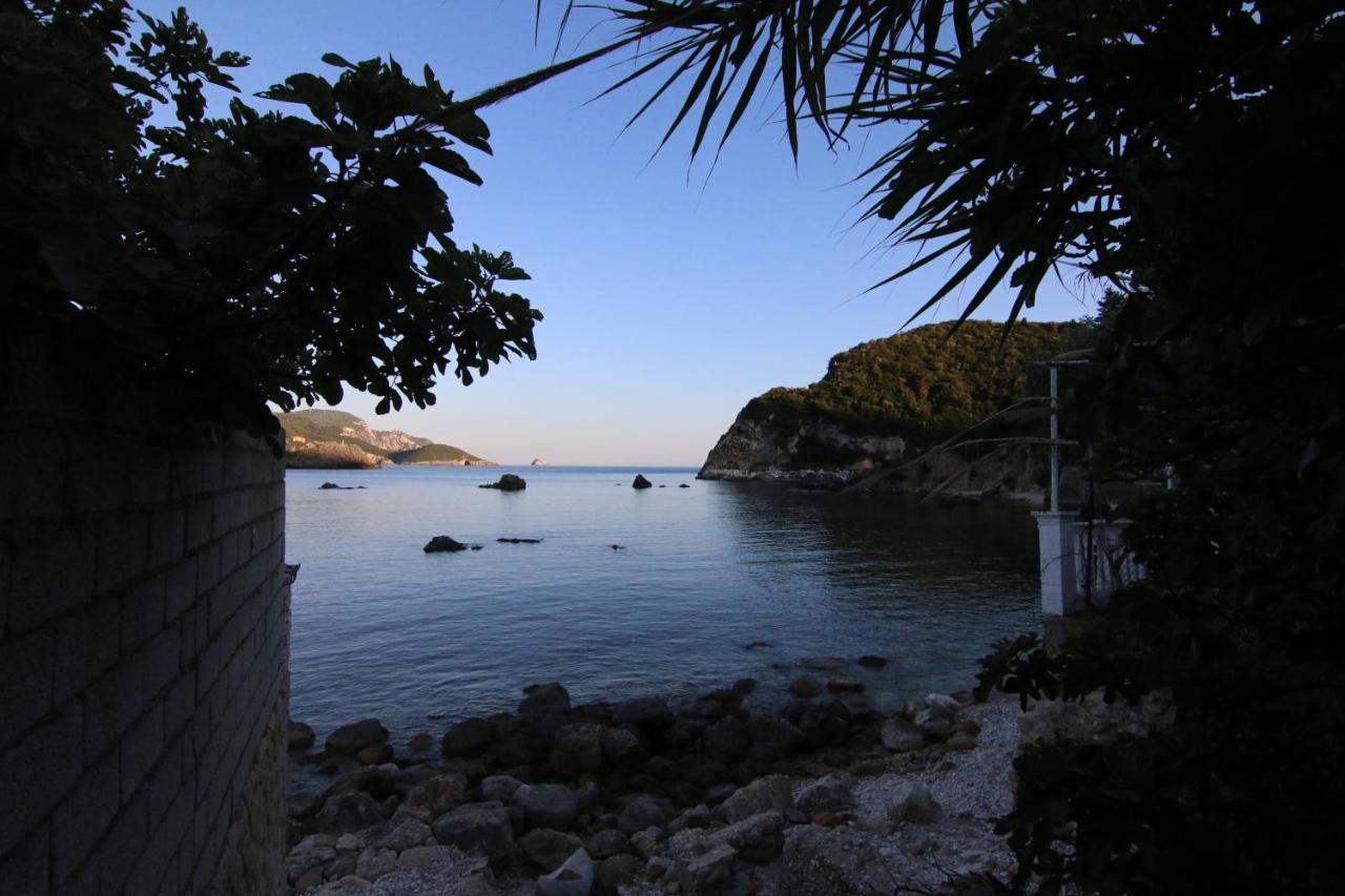 Apartamento Sea Breeze Paleokastritsa Exterior foto